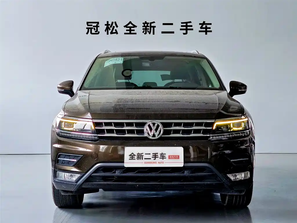 Volkswagen Tiguan L 2017 — фото 2