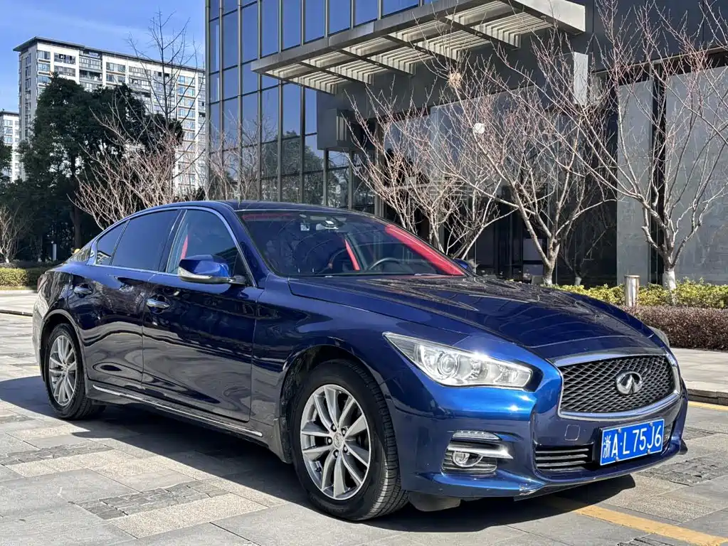 Infiniti Q50L 2018 — фото 3
