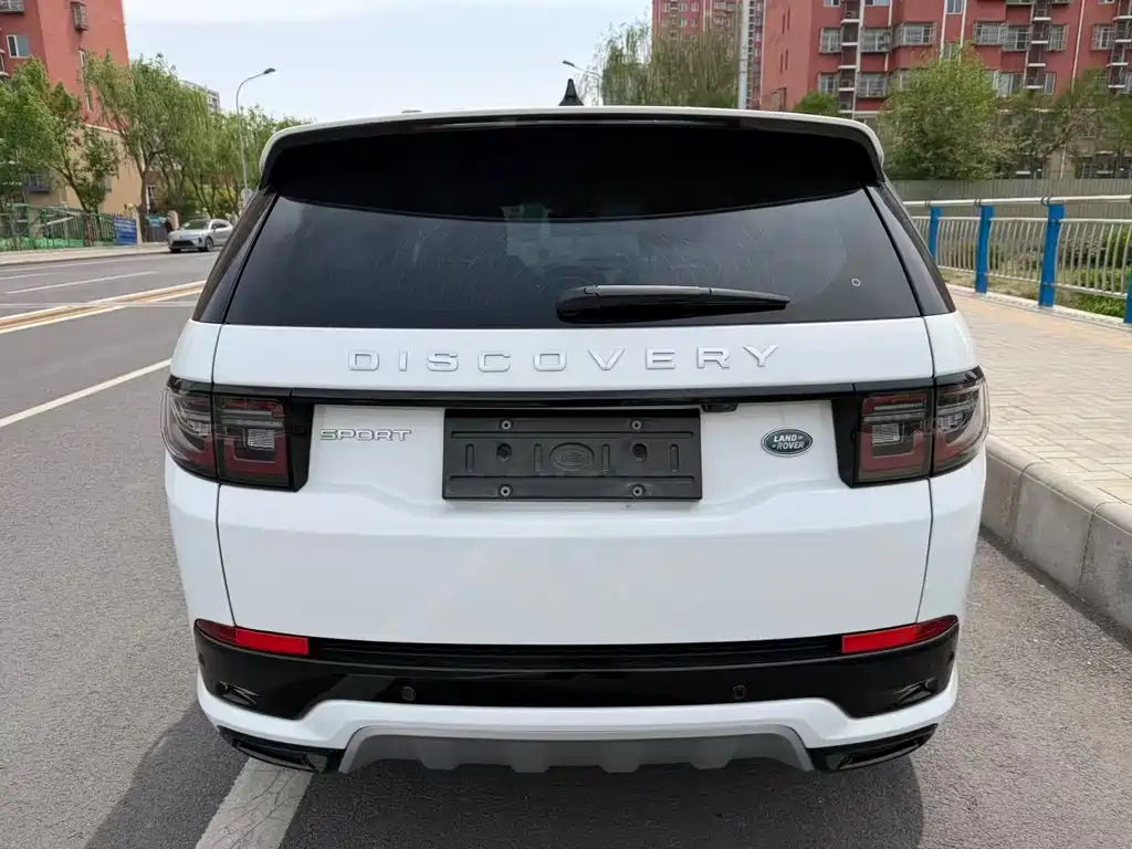 Land Rover Discovery Sport 2025 — фото 18