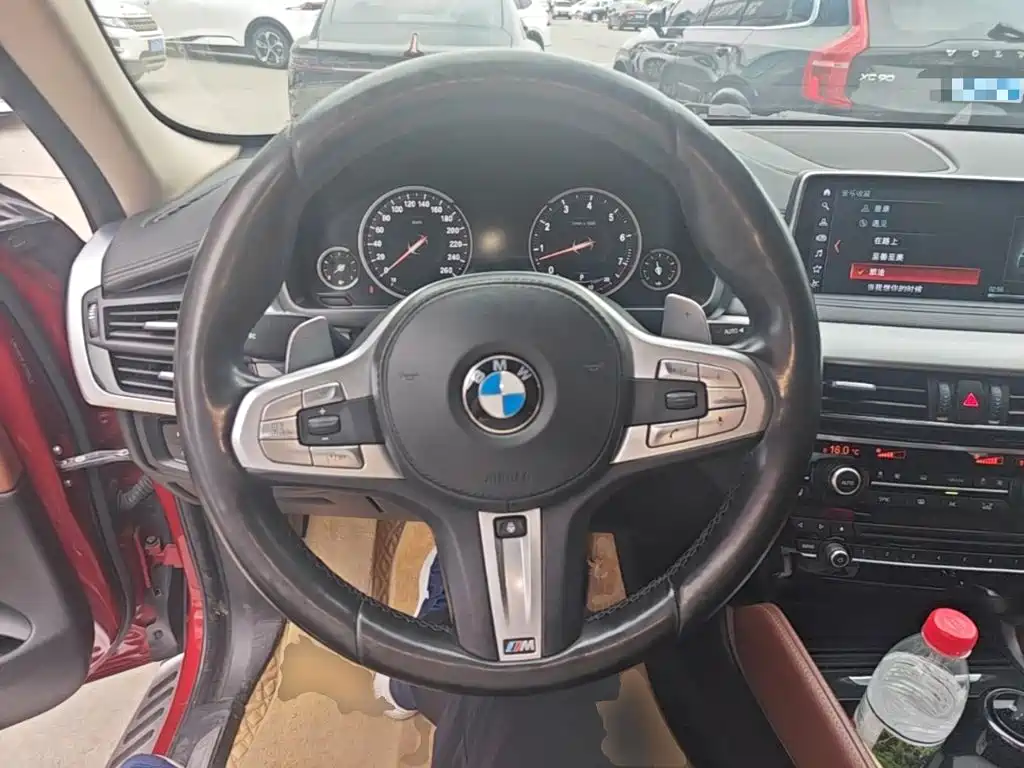 BMW X6 2018 — фото 11