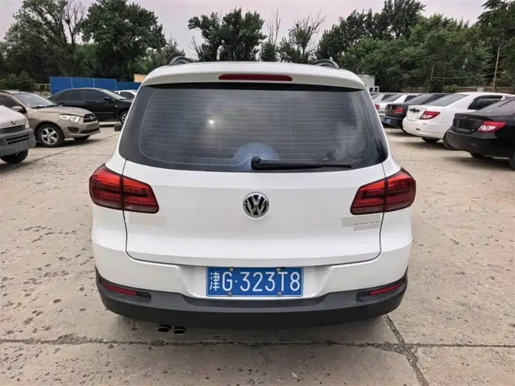 Volkswagen Tiguan 2016 — фото 8