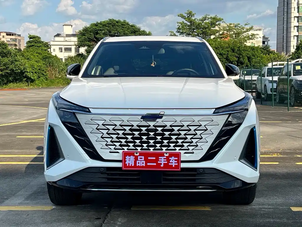 Changan Auchan Z6 New Energy 2023 — фото 2