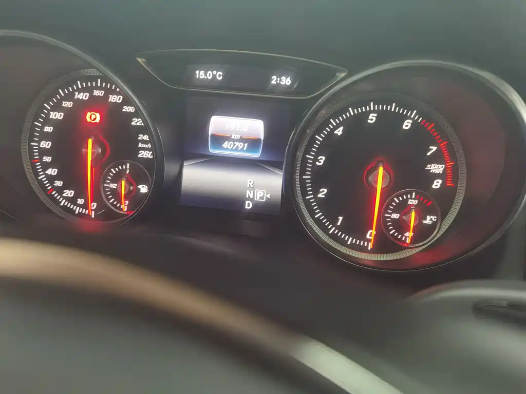 Mercedes-Benz GLA 2017 — фото 10