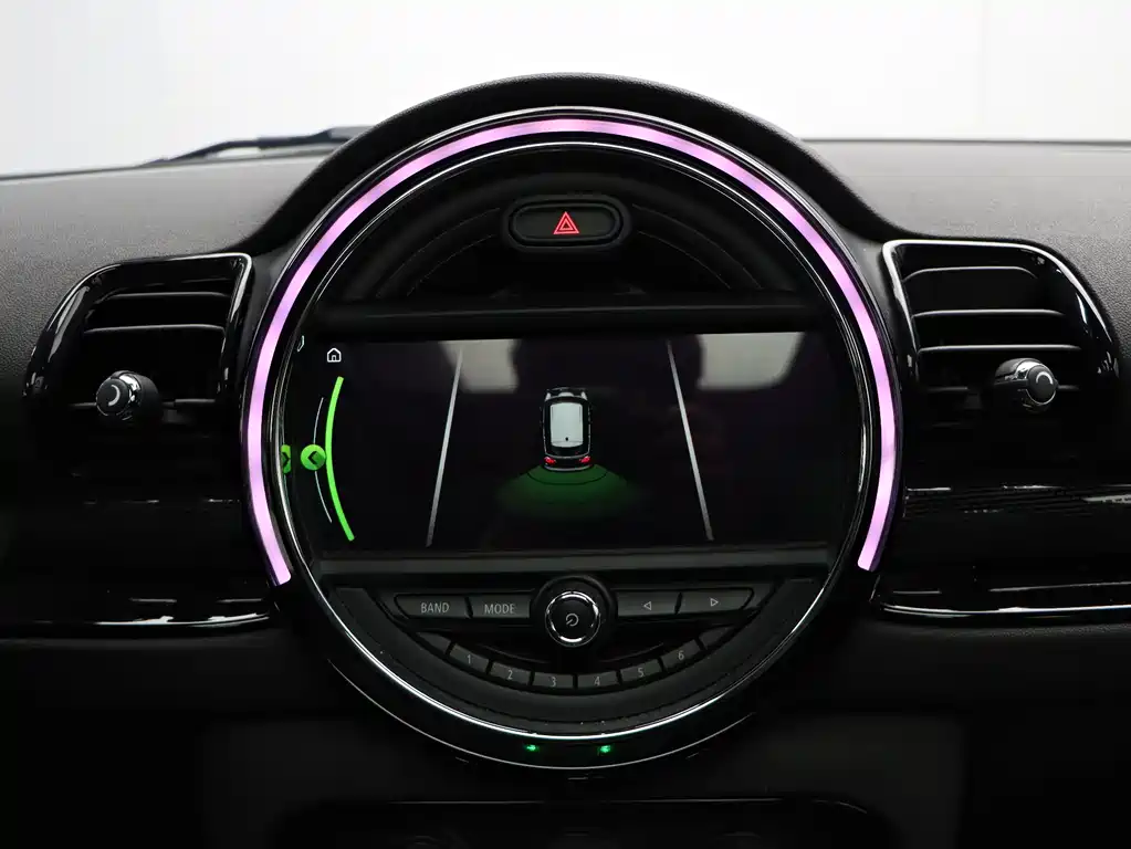 MINI Clubman 2019 — фото 14