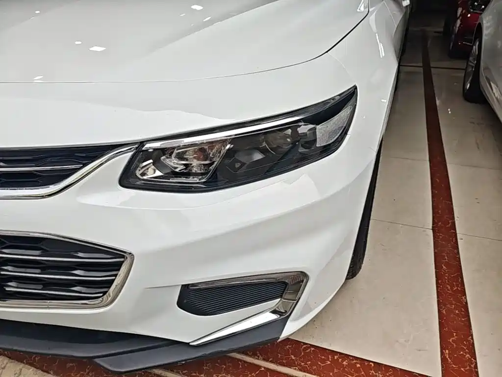 Chevrolet Malibu XL 2017 — фото 24