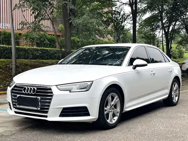Audi A4L 2017