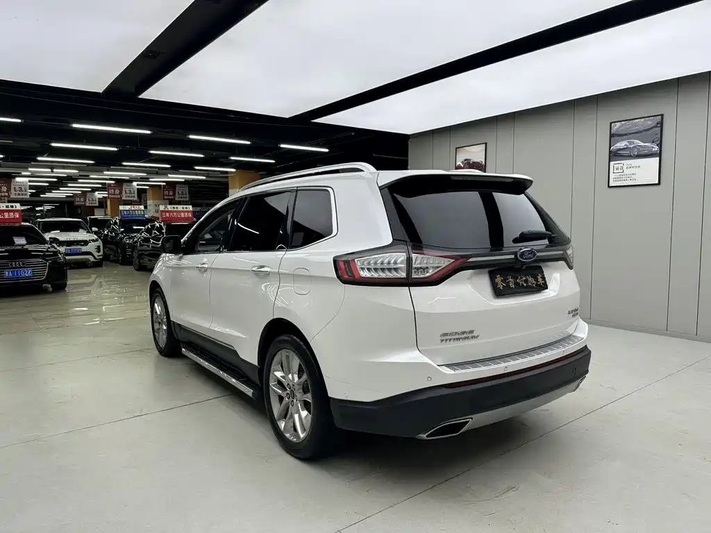 Ford Edge 2017 — фото 8