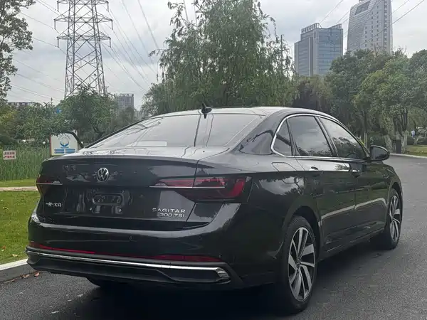 Volkswagen Sagitar 2025