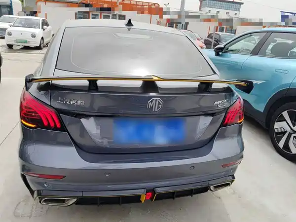 MG MG6 2021