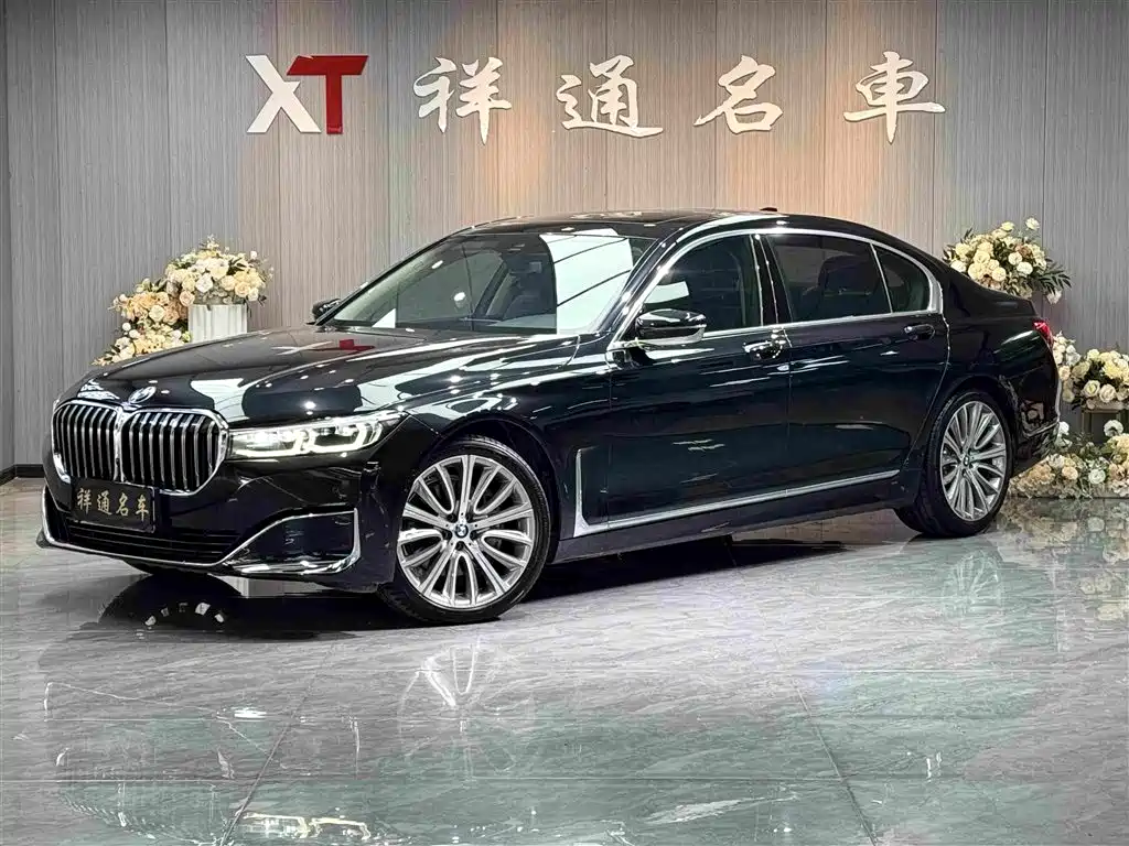 BMW 7 Series 2019 — фото 1