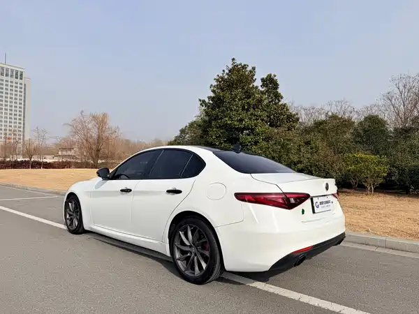 Alfa Romeo Giulia Juliet 2017