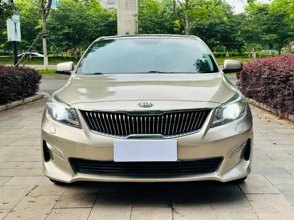 Kia K4 2017 — фото 2