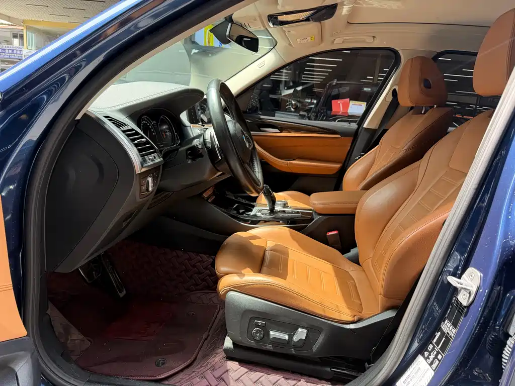 BMW X3 2018 — фото 10