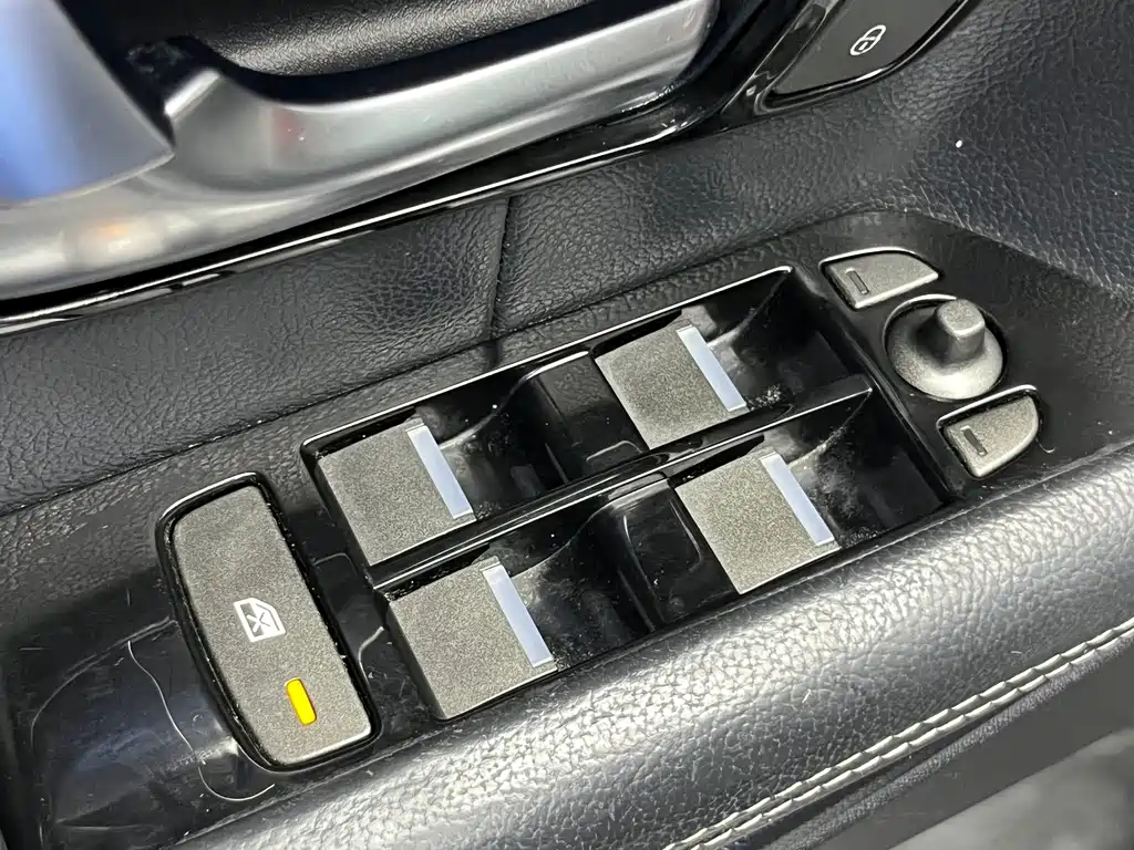 Land Rover Range Rover Evoque 2015 — фото 12