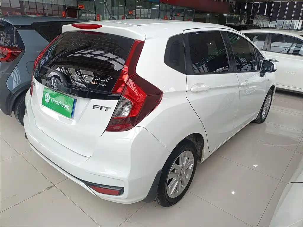 Honda Fit 2019 — фото 5
