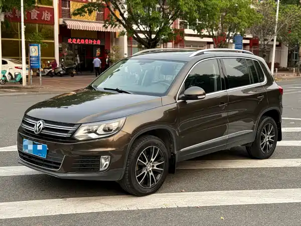 Volkswagen Tiguan 2015