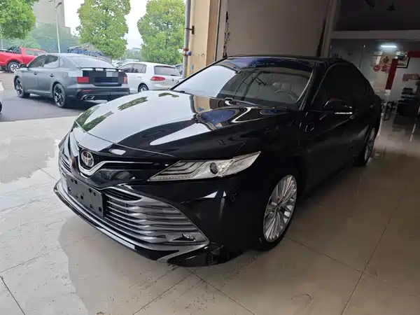 Toyota Camry 2018