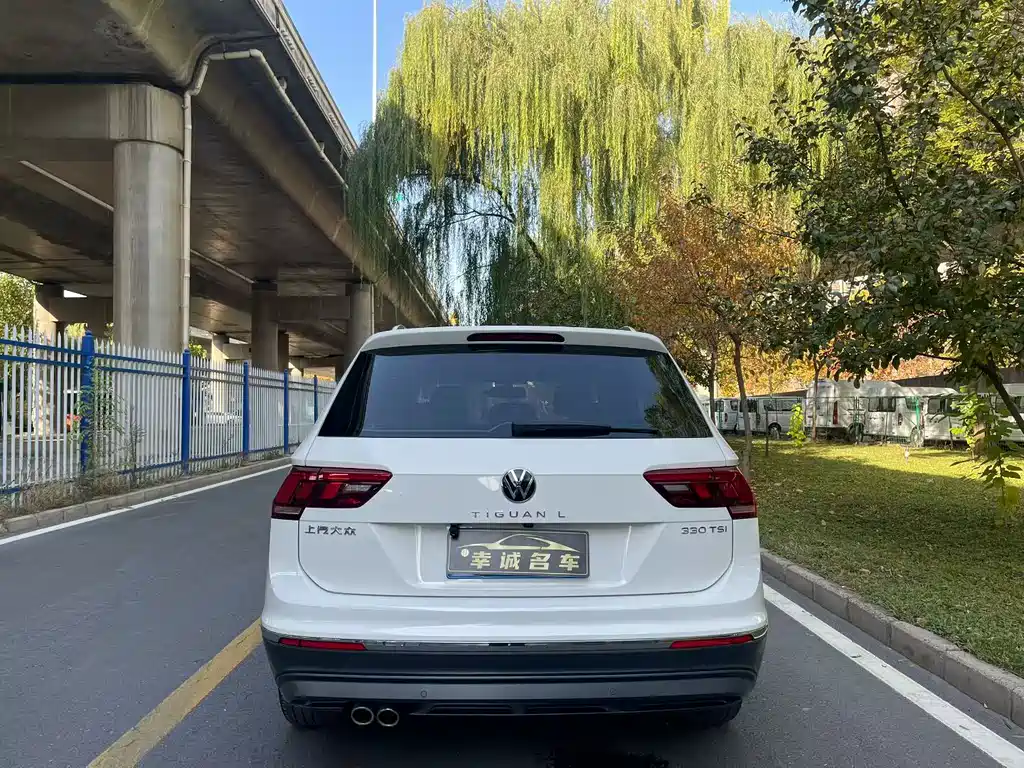 Volkswagen Tiguan L 2021 — фото 3