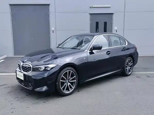 BMW 3 Series 2025