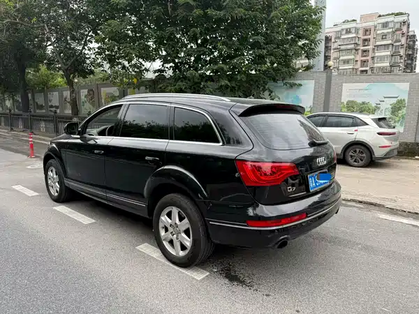 Audi Q7 2012
