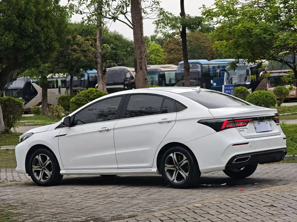Chery Arrizo 5 PLUS 2021 — фото 18
