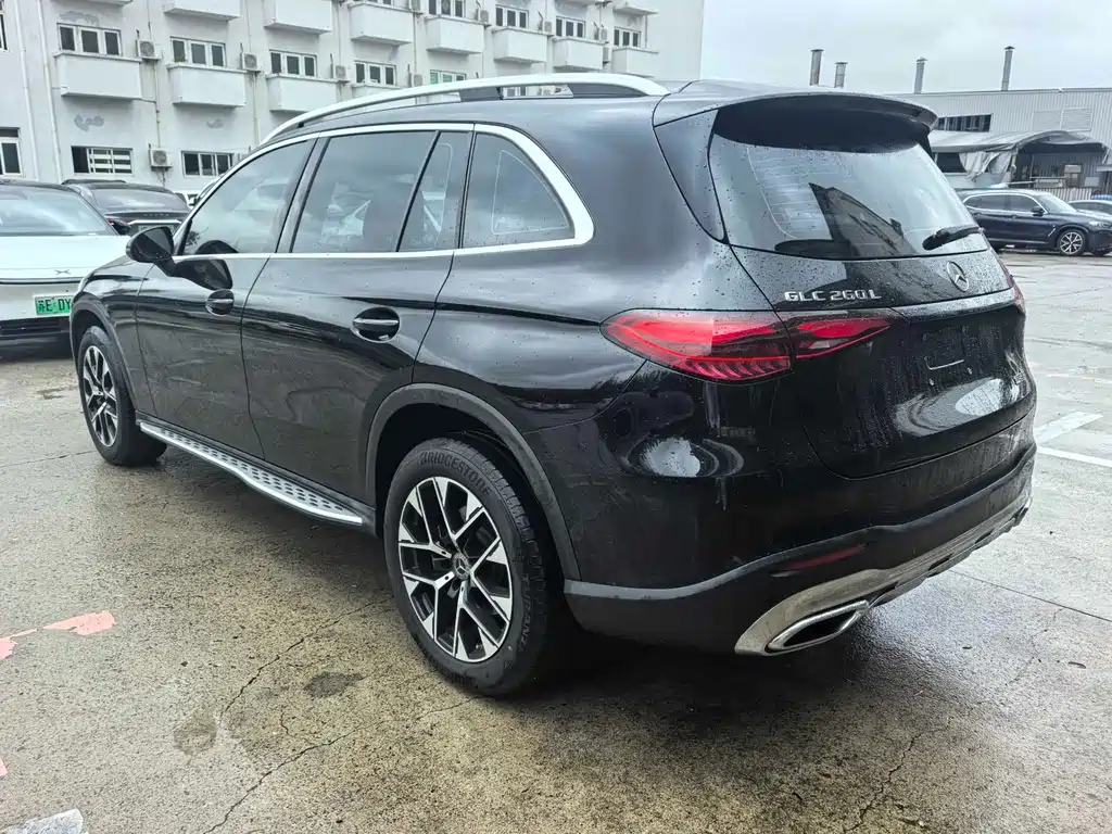Mercedes-Benz GLC 2024