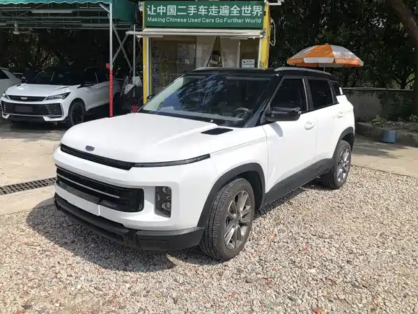 Geely ICON 2025