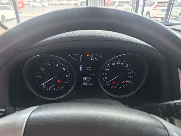 Toyota Land Cruiser 2012
