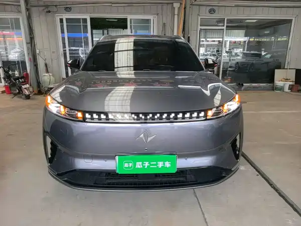 Dongfeng e008 2025