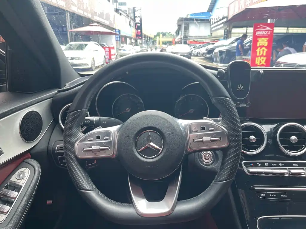 Mercedes-Benz C-Class 2019 — фото 15