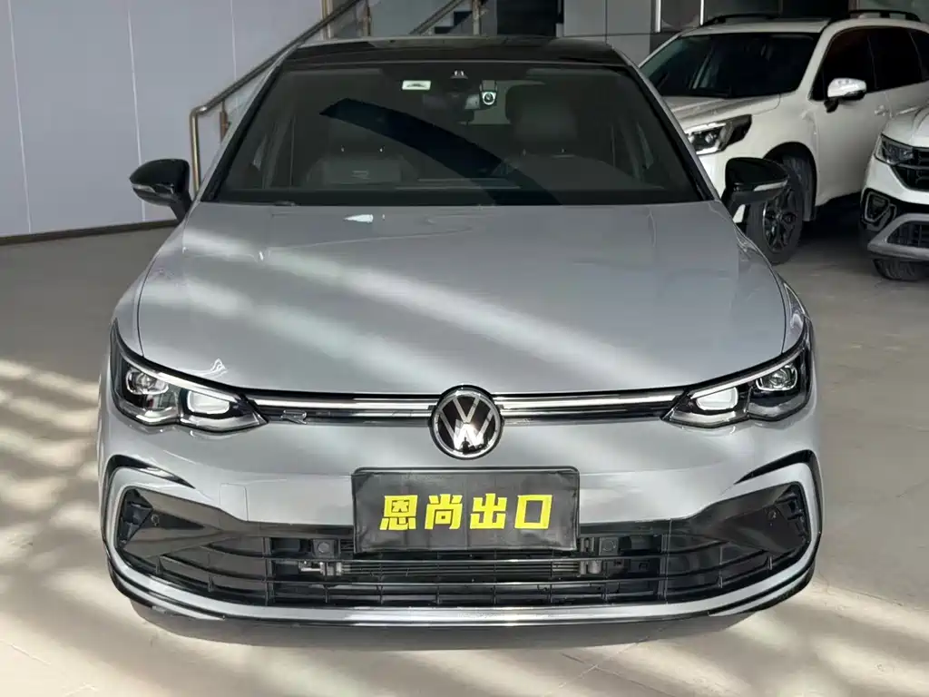 Volkswagen Golf 2022
