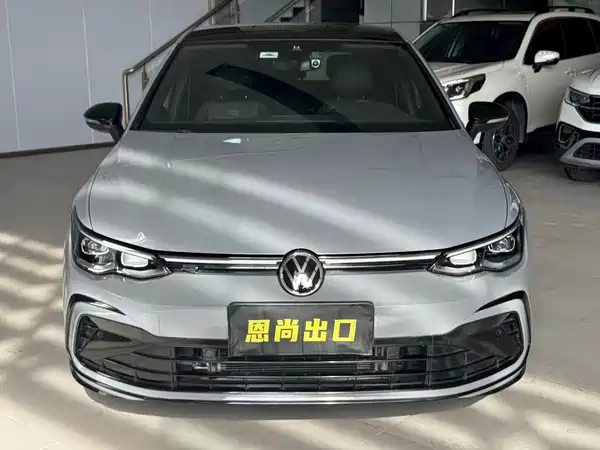 Volkswagen Golf 2022