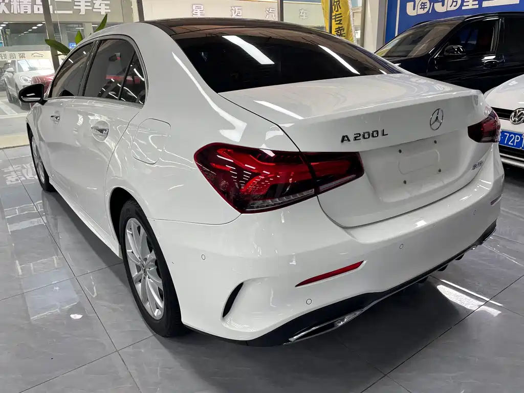 Mercedes-Benz A-Class 2020 — фото 10