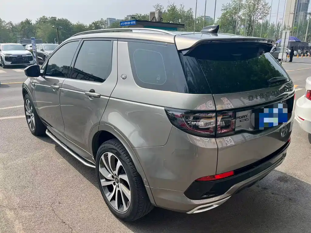 Land Rover Discovery Sport 2021 — фото 16