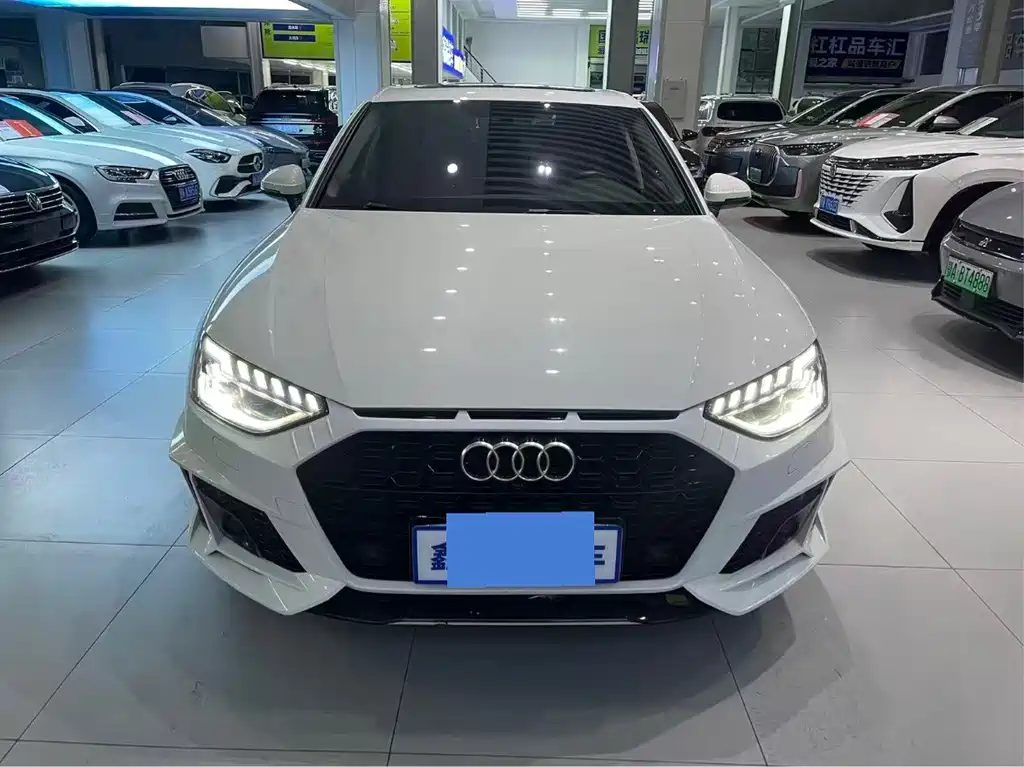 Audi A4L 2023