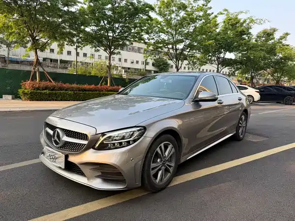 Mercedes-Benz C-Class 2020