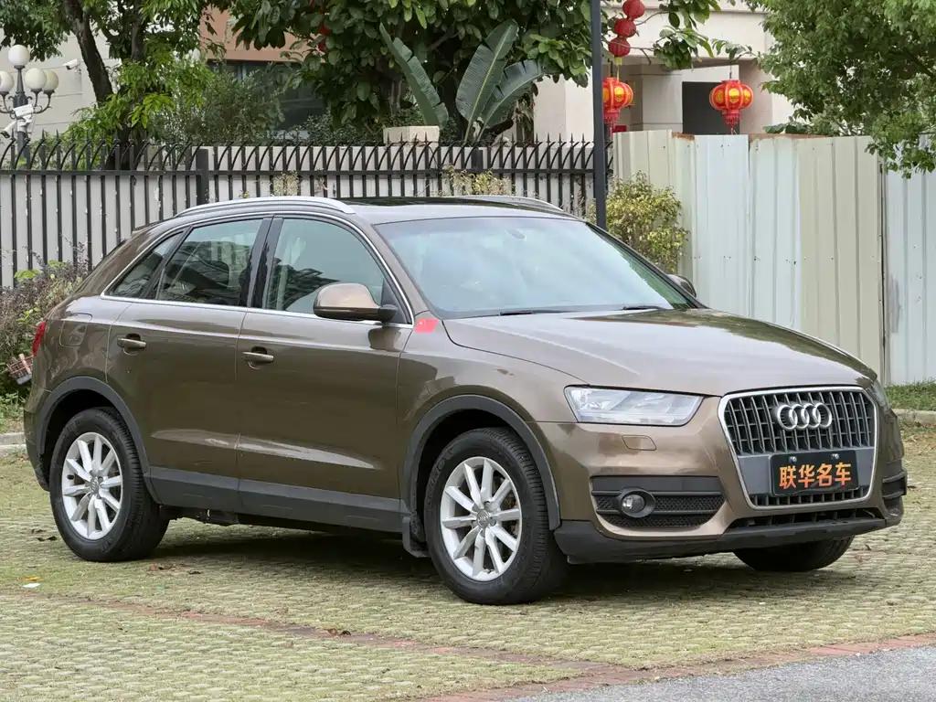 Audi Q3 2015 — фото 4