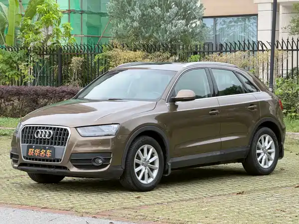Audi Q3 2015