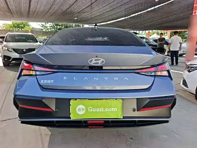 Hyundai Elantra 2024