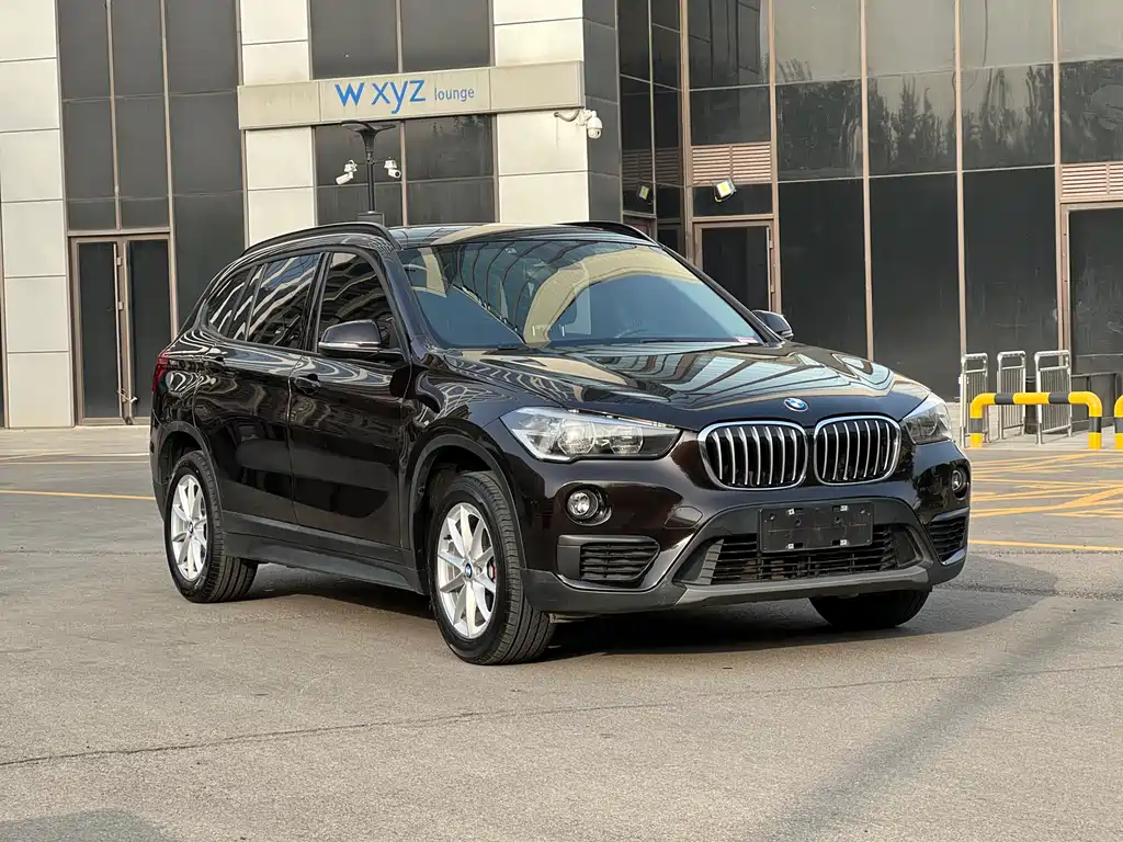 BMW X1 2018 — фото 3