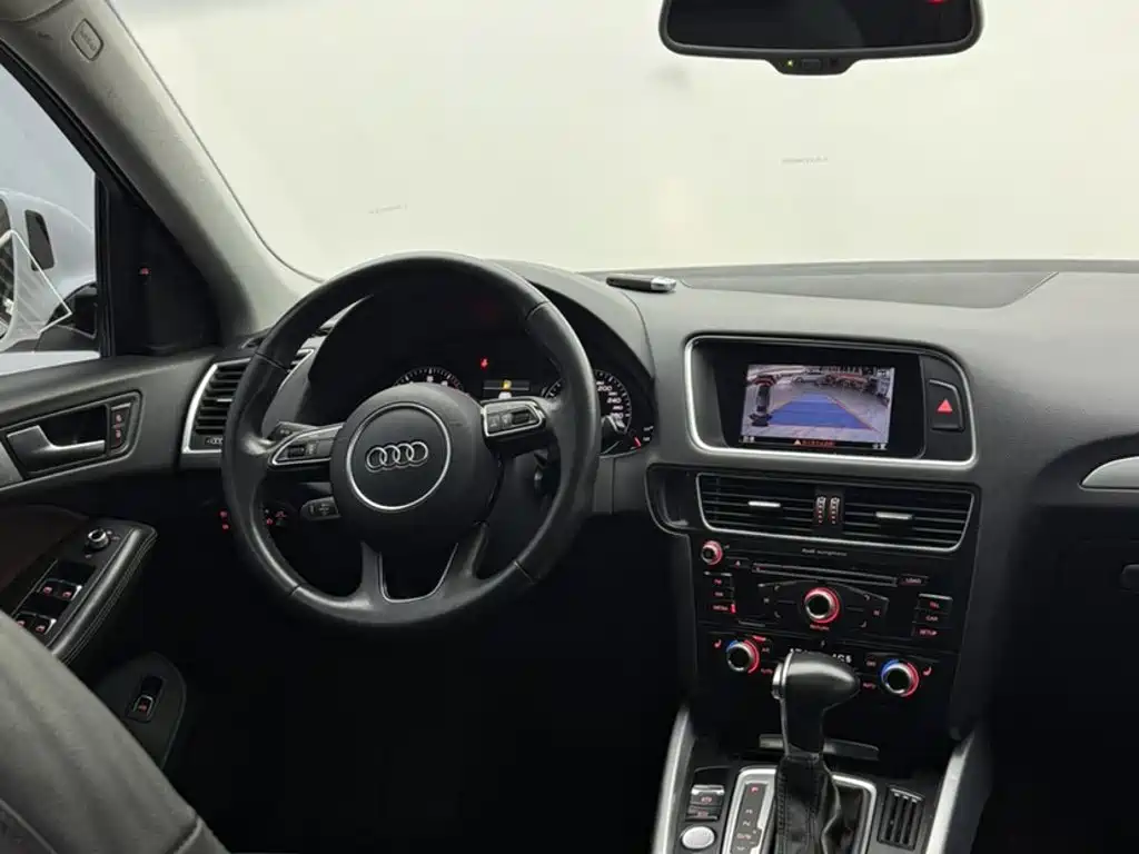 Audi Q5 2017 — фото 19