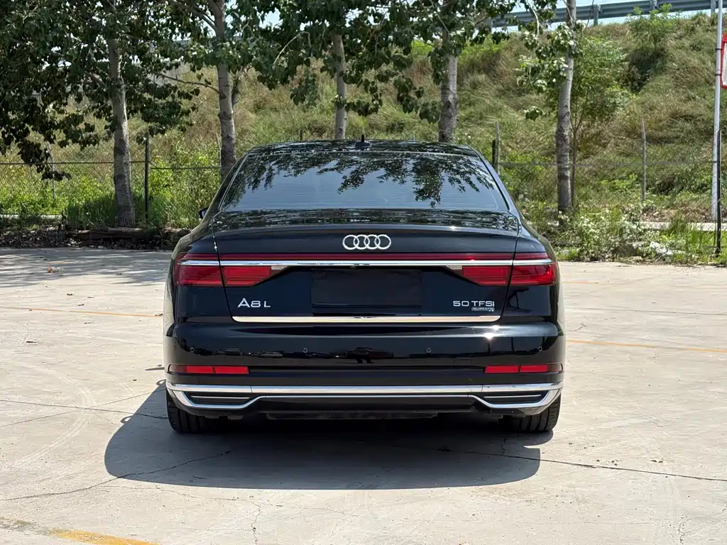 Audi A8 2019