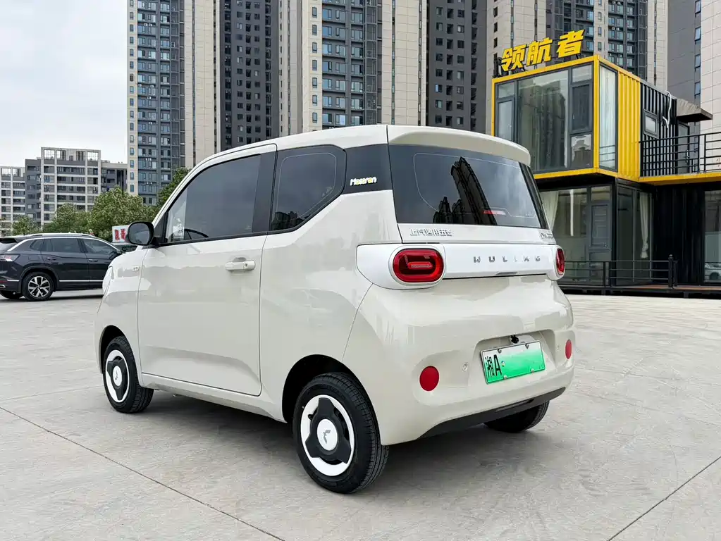 Wuling Hongguang MINIEV 2024