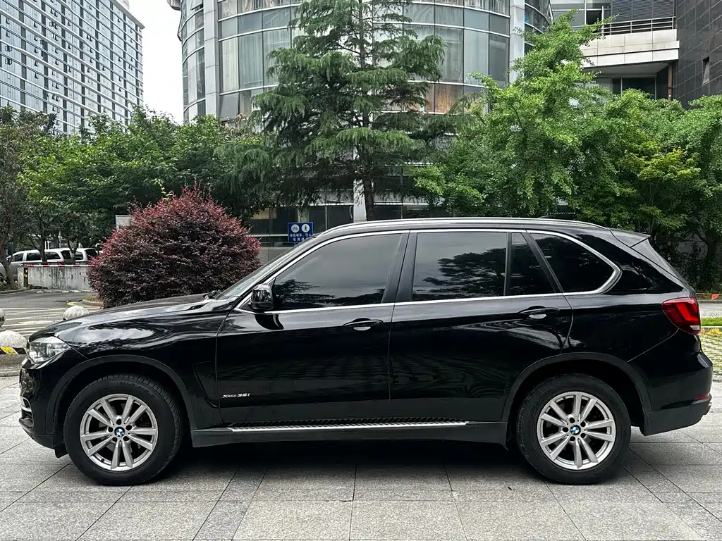 BMW X5 2018 — фото 4