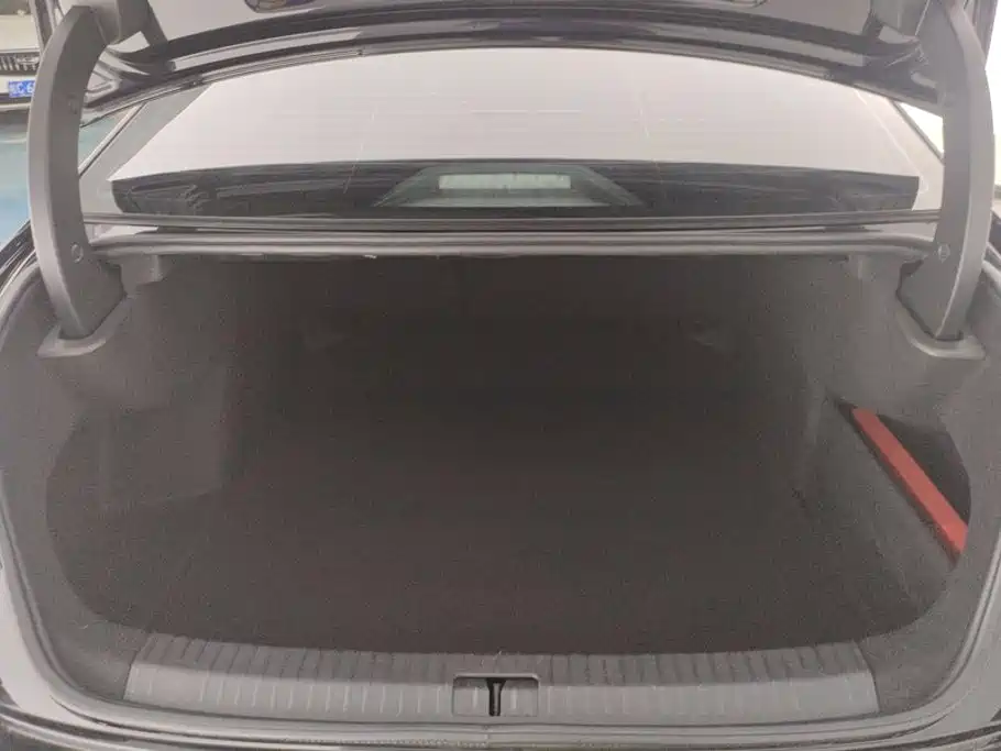 Volkswagen Passat 2022