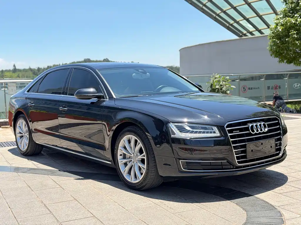 Audi A8 2015