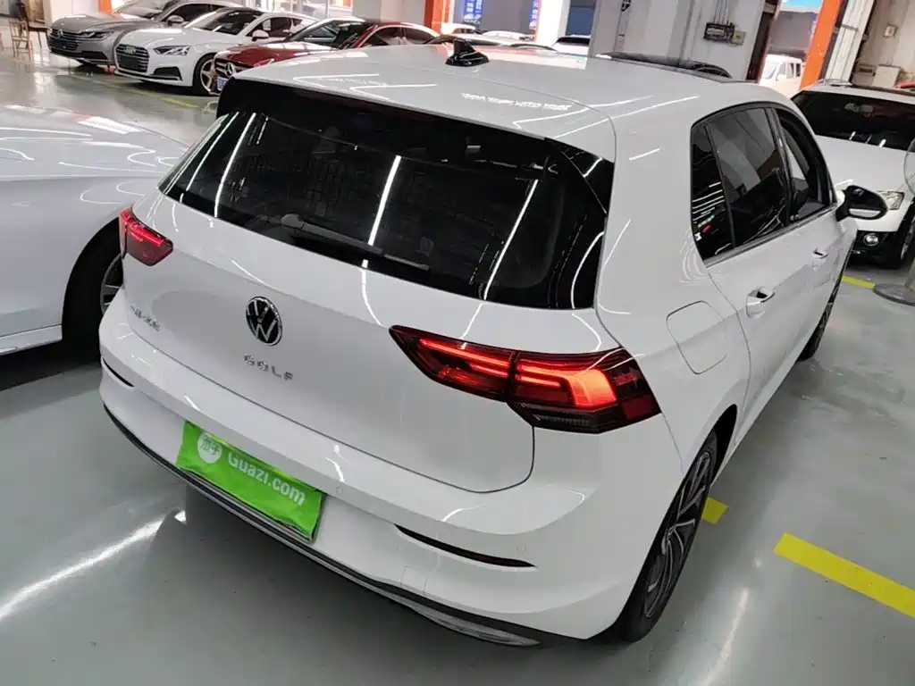 Volkswagen Golf 2022