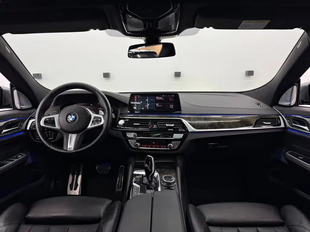 BMW 6 Series GT 2020 — фото 8