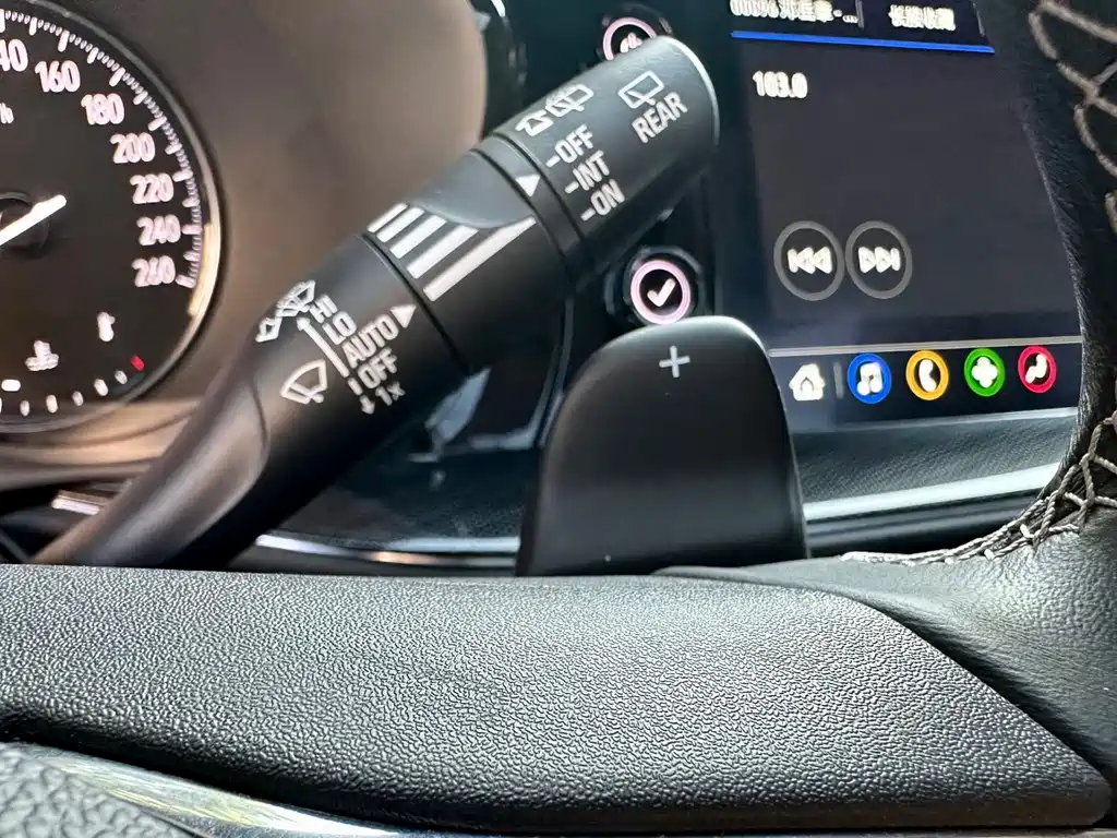 Buick Envision Plus 2022 — фото 10