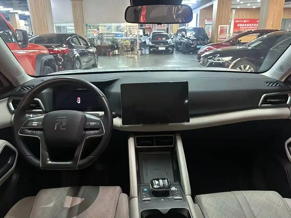 BYD Yuan UP 2024